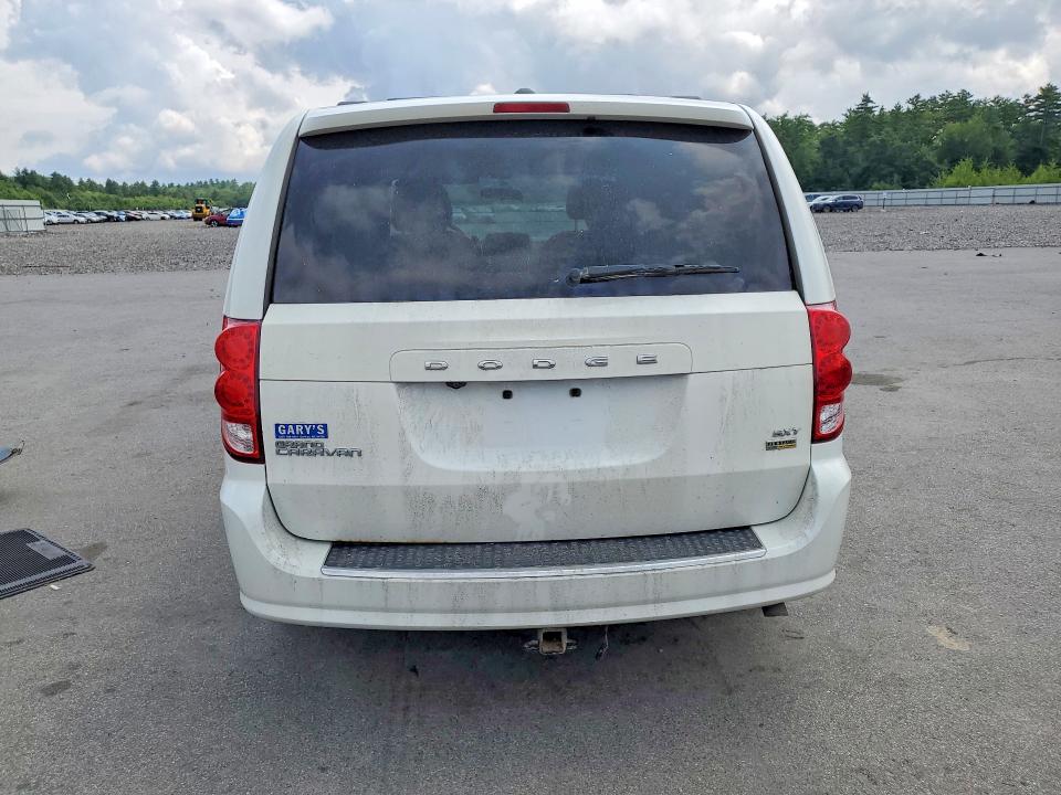 61743706 :رقم المزاد ، 2C4RDGCG3HR749647 vin ، 2017 Dodge Grand Caravan مزاد بيع