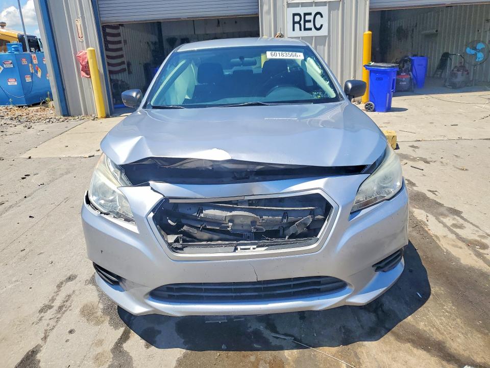 60183566 :رقم المزاد ، 4S3BNAA68F3065513 vin ، 2015 Subaru Legacy مزاد بيع