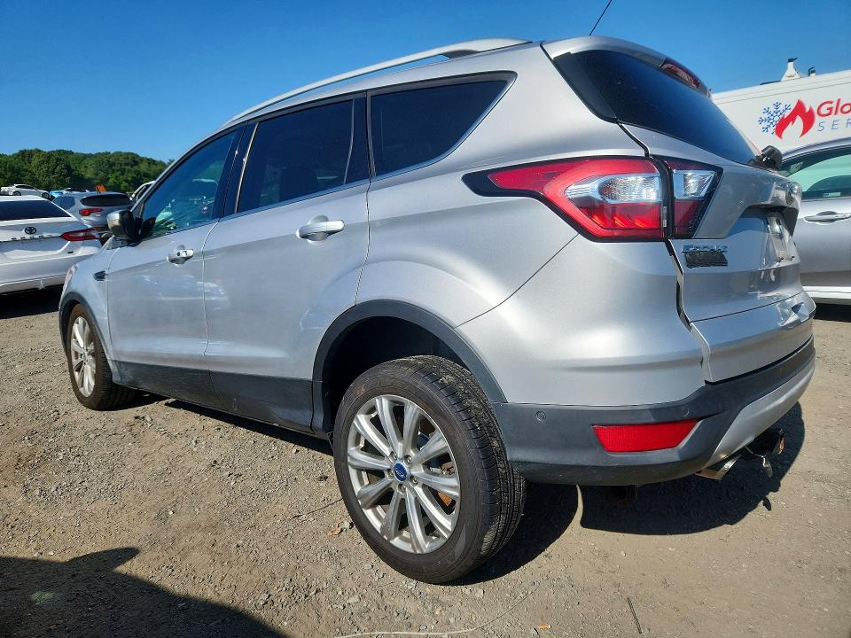Продажа на аукционе авто 2018 Ford Escape, vin: 1FMCU9J97JUD53019, номер лота: 62426856
