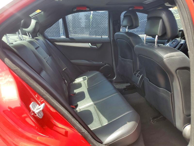 Продажа на аукционе авто 2013 Mercedes-benz C, vin: WDDGF4HB5DR288776, номер лота: 60359106