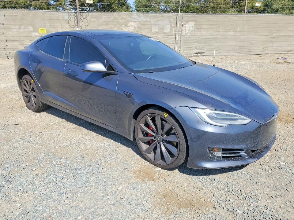 Aukcja sprzedaży 2018 Tesla Model S, vin: 5YJSA1E45JF287684, numer aukcji: 62076566