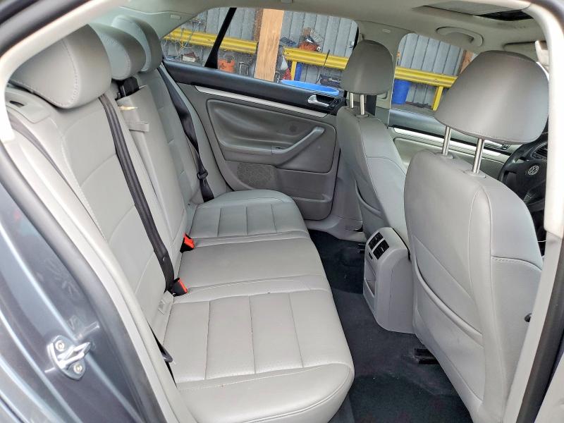 62115306 :رقم المزاد ، 3VWEF71K27M076630 vin ، 2007 Volkswagen Jetta مزاد بيع