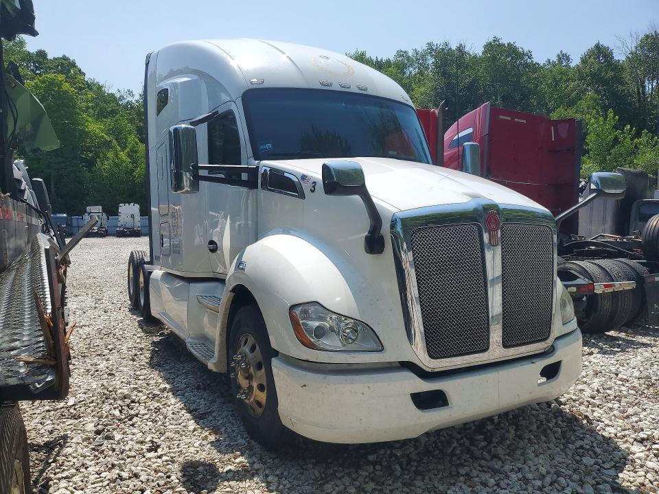 61726596 :رقم المزاد ، 1XKYDP9X7LJ311119 vin ، 2020 Kenworth Construction مزاد بيع
