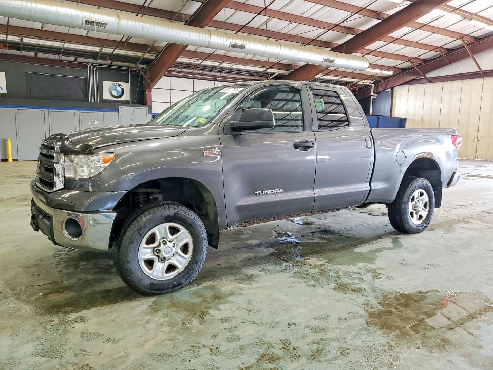 63117926 :رقم المزاد ، 5TFUY5F18BX165411 vin ، 2011 Toyota Tundra مزاد بيع