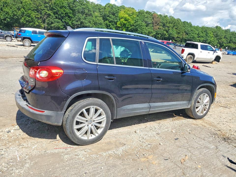 Продажа на аукционе авто 2011 Volkswagen Tiguan, vin: WVGBV7AX6BW500528, номер лота: 61573856