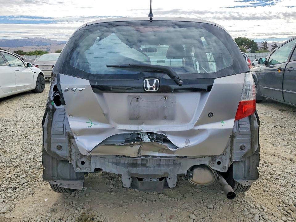 Продажа на аукционе авто 2010 Honda Fit, vin: JHMGE8H23AC006409, номер лота: 61945386