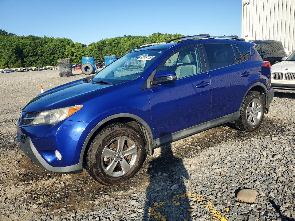 62269106 :رقم المزاد ، 2T3RFREV8FW366825 vin ، 2015 Toyota Rav4 مزاد بيع