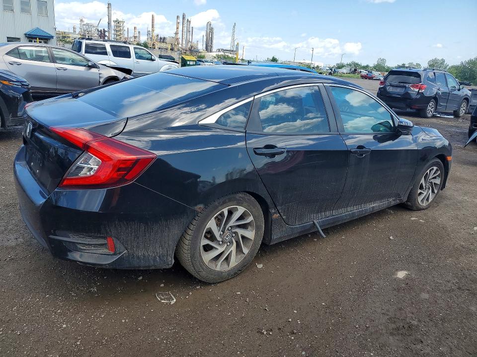 61166096 :رقم المزاد ، 2HGFC2F87GH000210 vin ، 2016 Honda Civic مزاد بيع