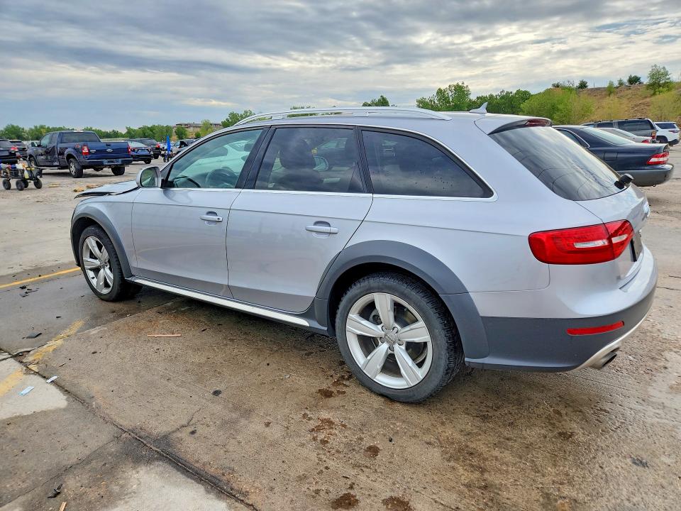 Продажа на аукционе авто 2016 Audi A4 Allroad, vin: WA1TFAFL3GA017733, номер лота: 62704886
