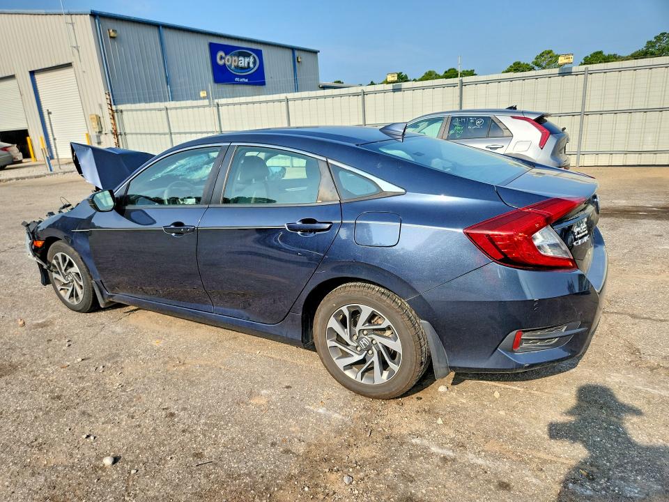 2018 Honda Civic მანქანა იყიდება აუქციონზე, vin: 19XFC2F75JE001722, აუქციონის ნომერი: 62351496