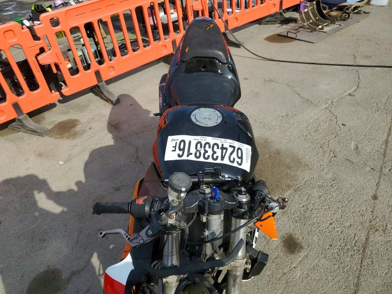 62433816 :رقم المزاد ، JH2SC50152M001072 vin ، 2002 Honda Cbr900 مزاد بيع