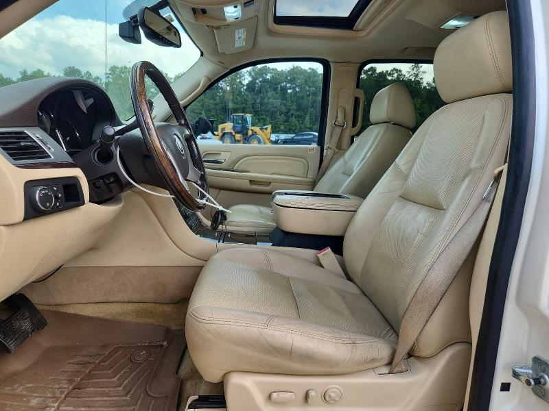 Продажа на аукционе авто 2007 Cadillac Escalade, vin: 3GYFK62877G155414, номер лота: 61370746