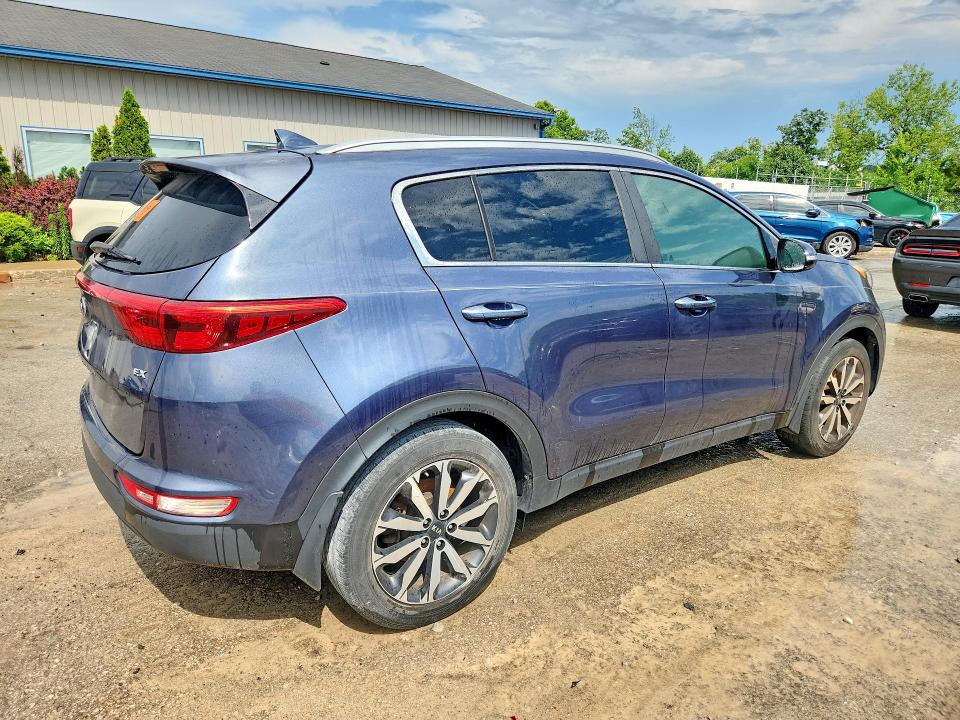 Продаж на аукціоні авто 2018 Kia Sportage, vin: KNDPN3AC2J7352631, номер лоту: 85618605