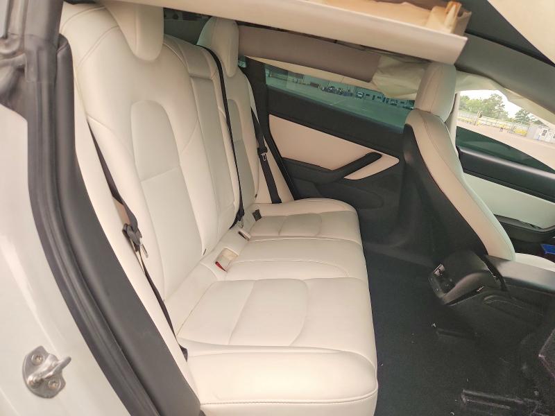 Продажа на аукционе авто 2021 Tesla Model 3, vin: 5YJ3E1EA4MF915950, номер лота: 61413226