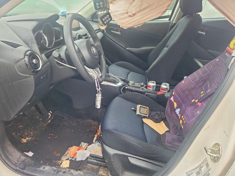 60766236 :رقم المزاد ، 3MYDLBYV0HY168891 vin ، 2017 Toyota Yaris Ia مزاد بيع