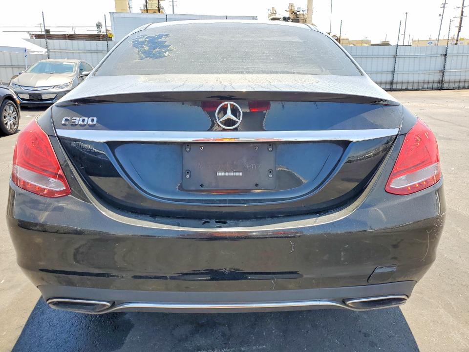 59369036 :رقم المزاد ، 55SWF4JB5GU175340 vin ، 2016 Mercedes-benz C مزاد بيع