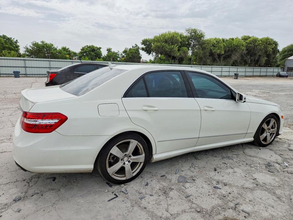 59405416 :رقم المزاد ، WDDHF5GB2BA464724 vin ، 2011 Mercedes-benz E مزاد بيع