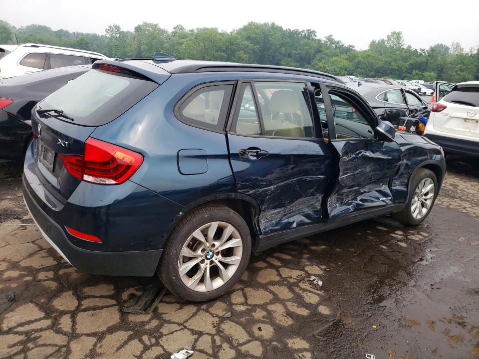 2013 Bmw X1 მანქანა იყიდება აუქციონზე, vin: WBAVL1C54DVR92482, აუქციონის ნომერი: 61122816
