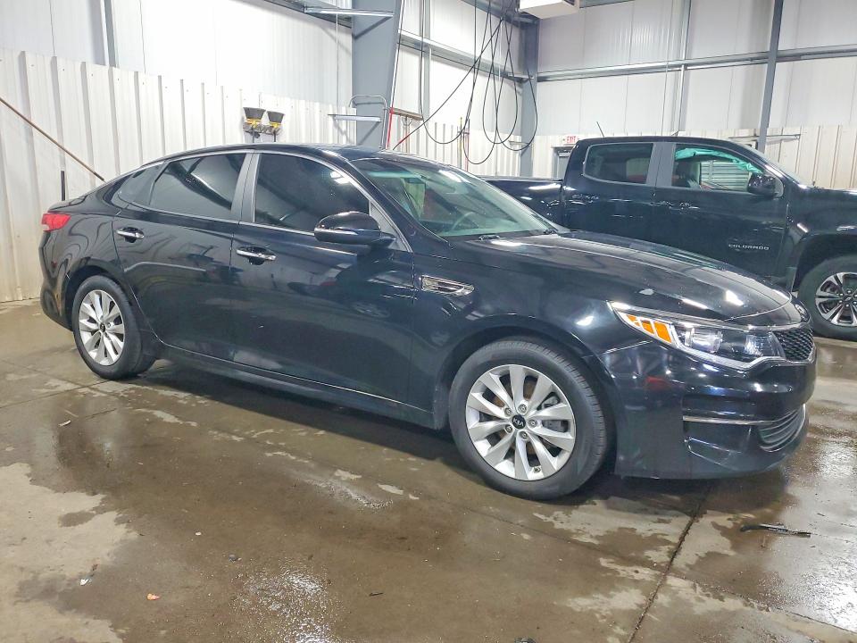 Продаж на аукціоні авто 2017 Kia Optima, vin: 5XXGT4L39HG141517, номер лоту: 59709086