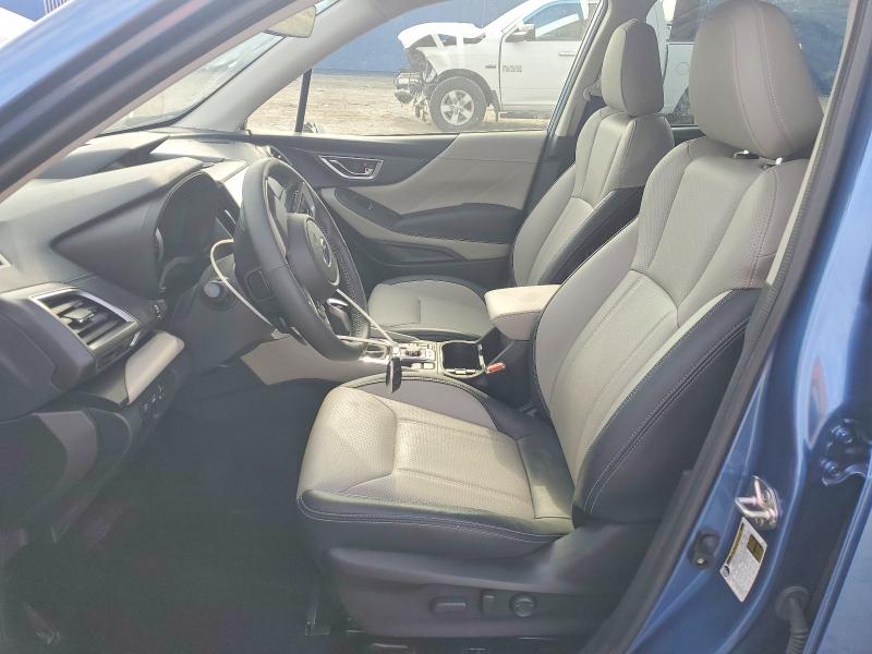 Продажа на аукционе авто 2022 Subaru Forester, vin: JF2SKAPCXNH505711, номер лота: 61637416