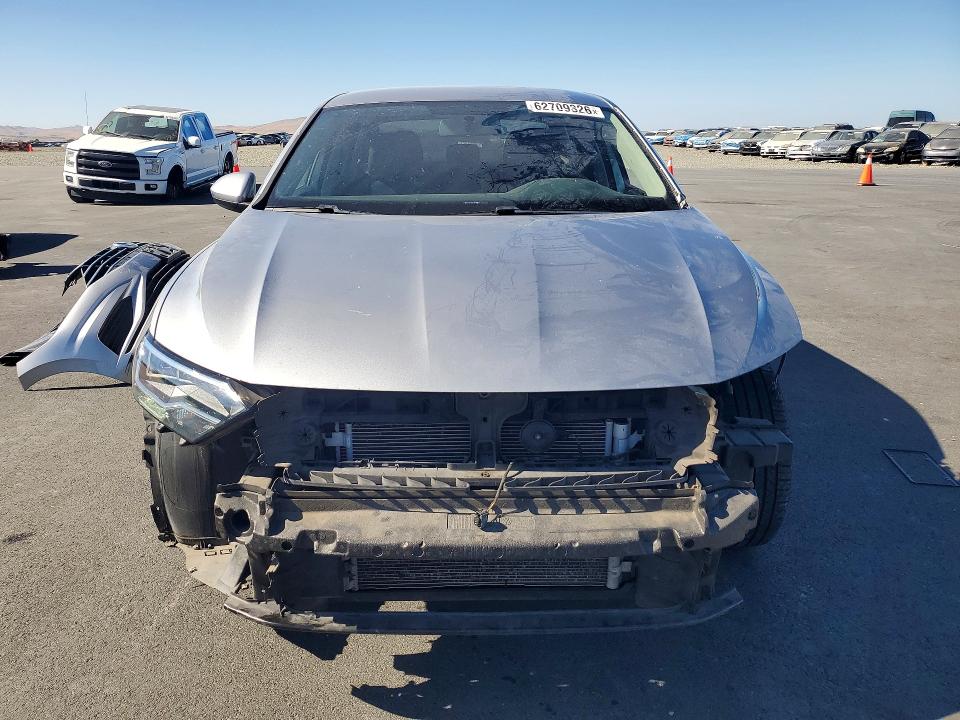 62709326 :رقم المزاد ، 3VWN57BU1KM225623 vin ، 2019 Volkswagen Jetta مزاد بيع