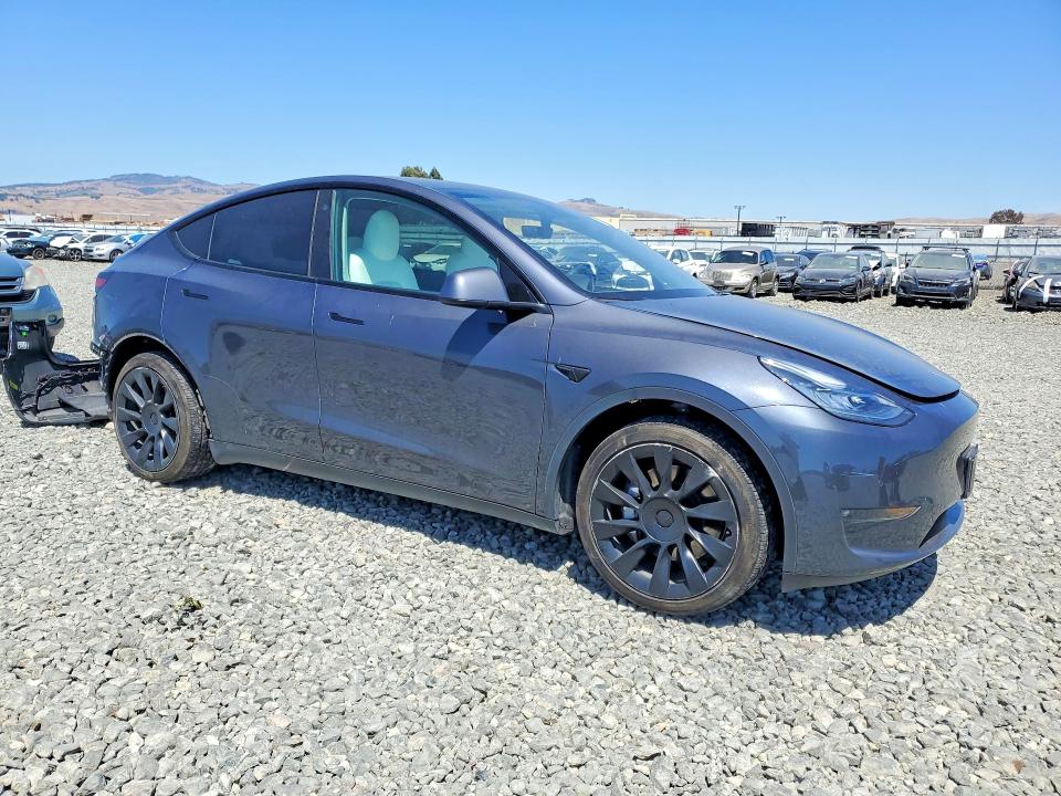 Продажа на аукционе авто 2021 Tesla Model Y, vin: 5YJYGDEE2MF213243, номер лота: 59870866