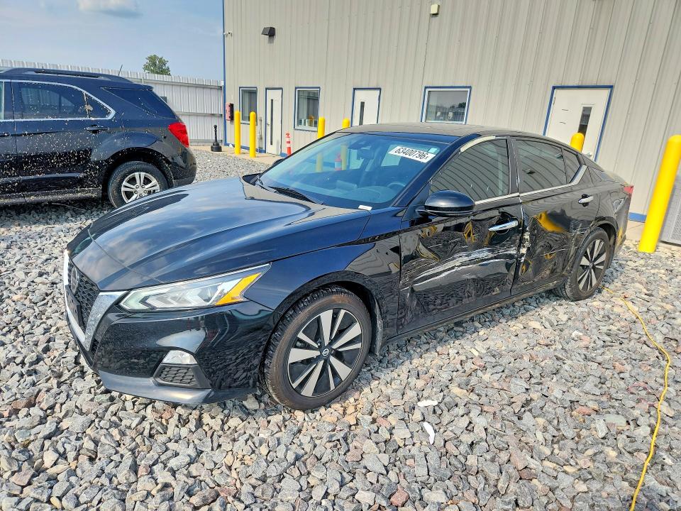 63400796 :رقم المزاد ، 1N4BL4DV7NN325449 vin ، 2022 Nissan Altima مزاد بيع