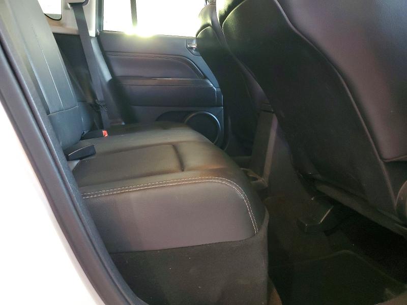 63323326 :رقم المزاد ، 1C4NJCEA1GD590458 vin ، 2016 Jeep Compass مزاد بيع