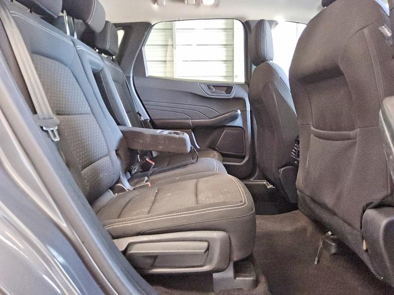 63001156 :رقم المزاد ، 1FMCU0GN2PUA12958 vin ، 2023 Ford Escape مزاد بيع