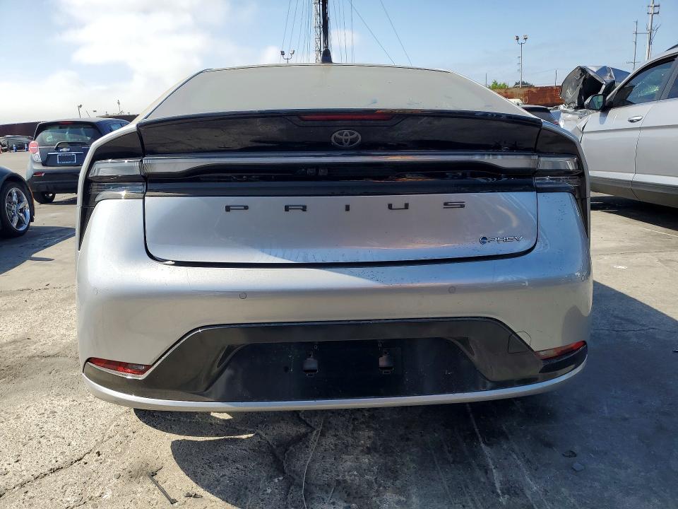 Продаж на аукціоні авто 2026 Toyota Prius Plug-in Hybrid, vin: JTDACACU0T3072111, номер лоту: 62749756