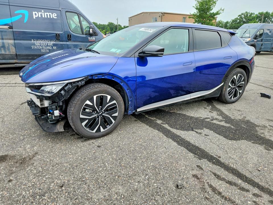 2024 Kia Ev6 მანქანა იყიდება აუქციონზე, vin: KNDC34LA2R5214195, აუქციონის ნომერი: 60313526