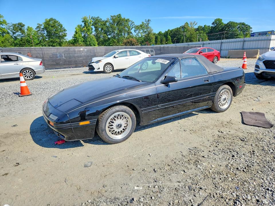 61211656 :رقم المزاد ، JM1FC3512J0101238 vin ، 1988 Mazda Rx7 مزاد بيع