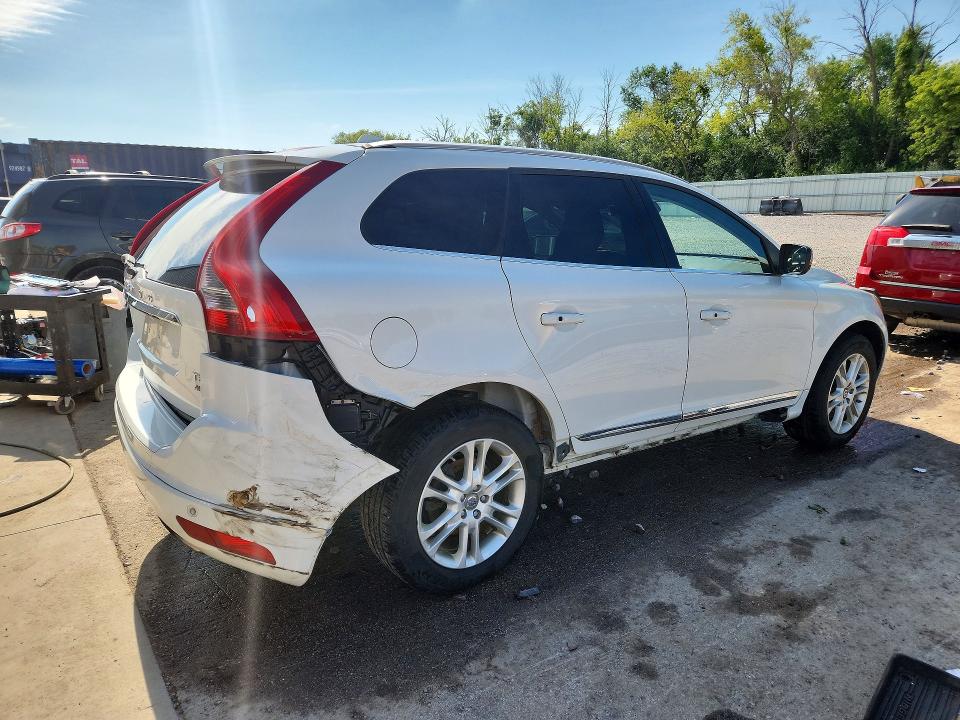 2015 Volvo Xc60 მანქანა იყიდება აუქციონზე, vin: YV4612RK5F2643137, აუქციონის ნომერი: 60032786