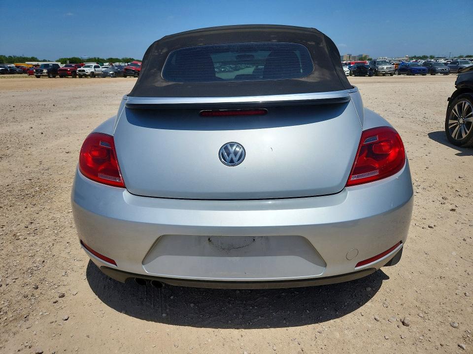 2013 Volkswagen Beetle მანქანა იყიდება აუქციონზე, vin: 3VW6L7ATXDM814658, აუქციონის ნომერი: 63228116