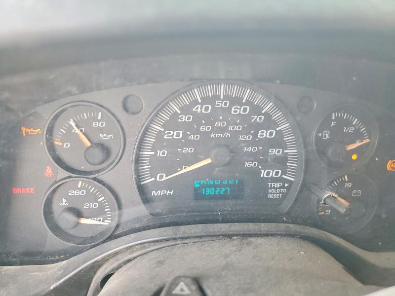 61746426 :رقم المزاد ، 1GCHG35U741124066 vin ، 2004 Chevrolet Express G3500 مزاد بيع