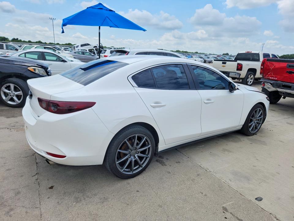 Продажа на аукционе авто 2019 Mazda 3, vin: JM1BPBAM7K1118786, номер лота: 60033936
