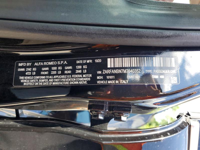 60219456 :رقم المزاد ، ZARFANBN7M7640352 vin ، 2021 Alfa Romeo Giulia مزاد بيع