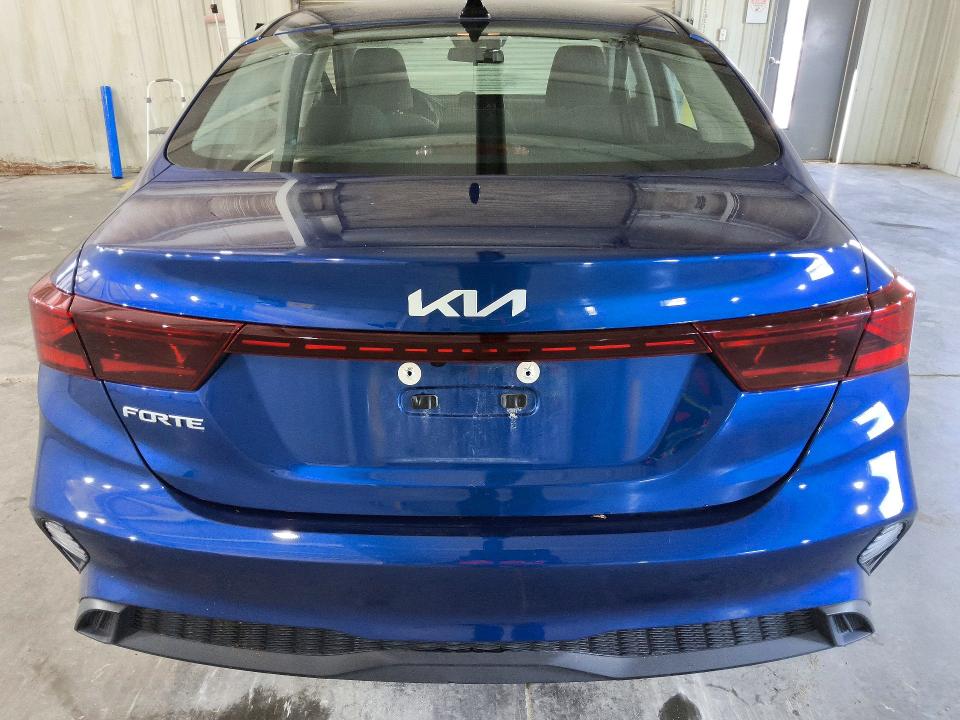 59588196 :رقم المزاد ، 3KPF24AD1RE825451 vin ، 2024 Kia Forte مزاد بيع