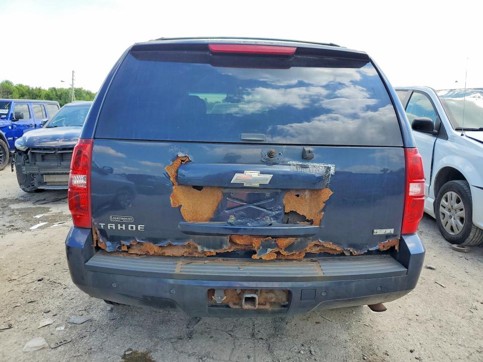 Продаж на аукціоні авто 2008 Chevrolet Tahoe, vin: 1GNFK13098R129472, номер лоту: 62889096