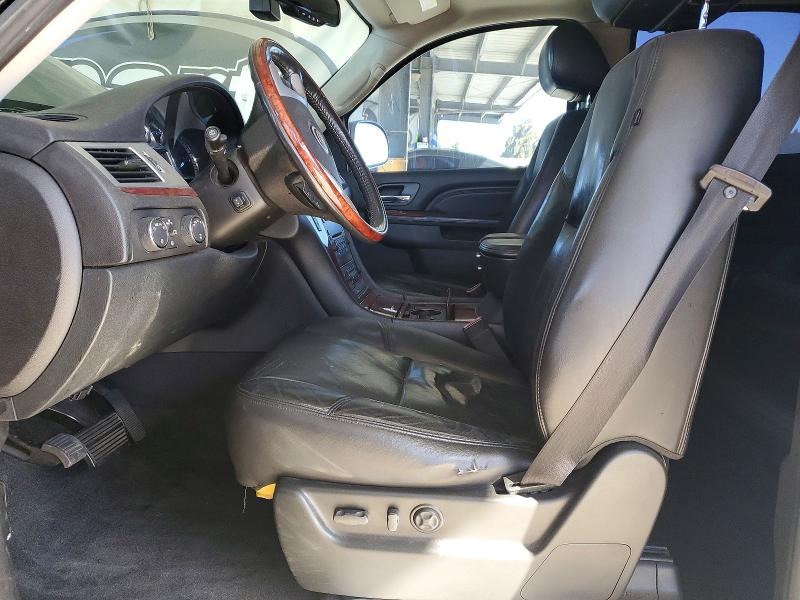 2010 Cadillac Escalade მანქანა იყიდება აუქციონზე, vin: 1GYUKEEJ3AR167406, აუქციონის ნომერი: 63229676