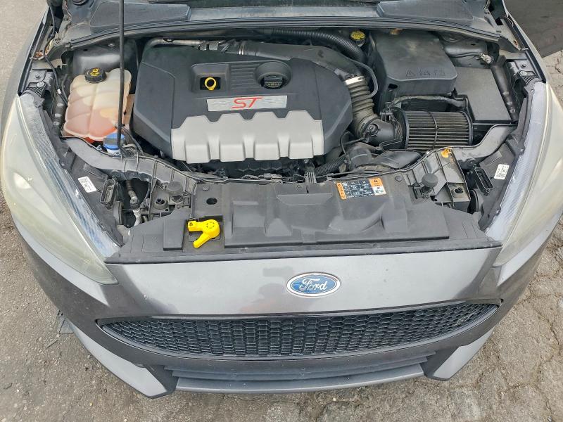 2017 Ford Focus მანქანა იყიდება აუქციონზე, vin: 1FADP3L91HL266992, აუქციონის ნომერი: 58294636
