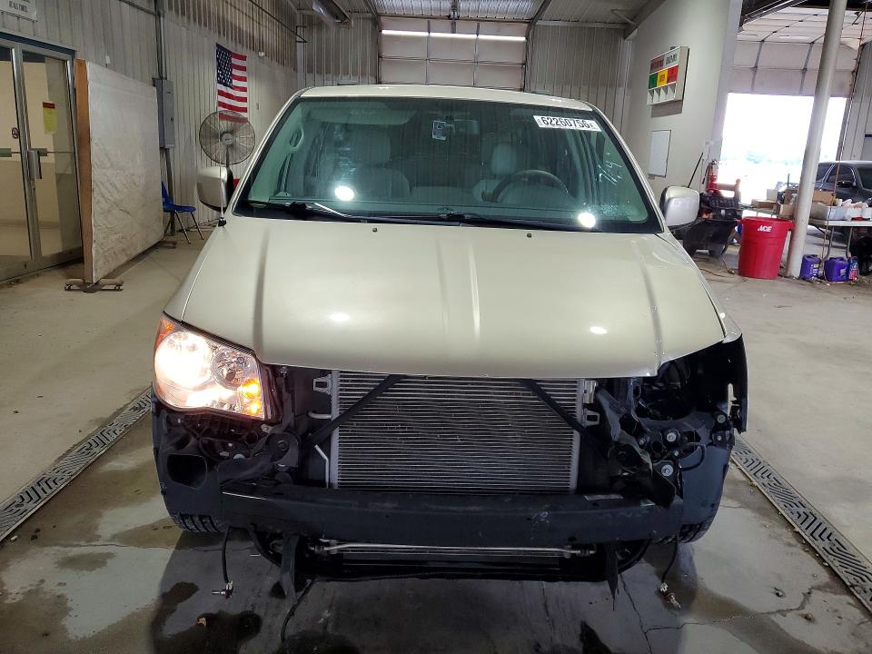 2014 Chrysler Town & Country მანქანა იყიდება აუქციონზე, vin: 2C4RC1BG9ER210866, აუქციონის ნომერი: 62260756