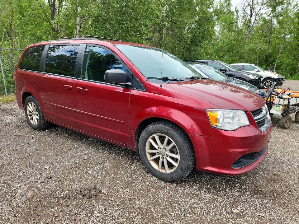 2015 Dodge Grand Caravan მანქანა იყიდება აუქციონზე, vin: 2C4RDGBG7FR745986, აუქციონის ნომერი: 61969096