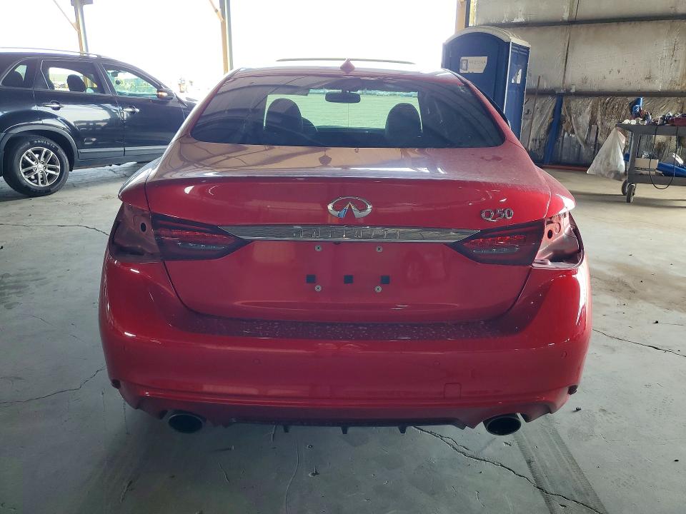 61809646 :رقم المزاد ، JN1EV7BP4MM704570 vin ، 2021 Infiniti Q50 مزاد بيع