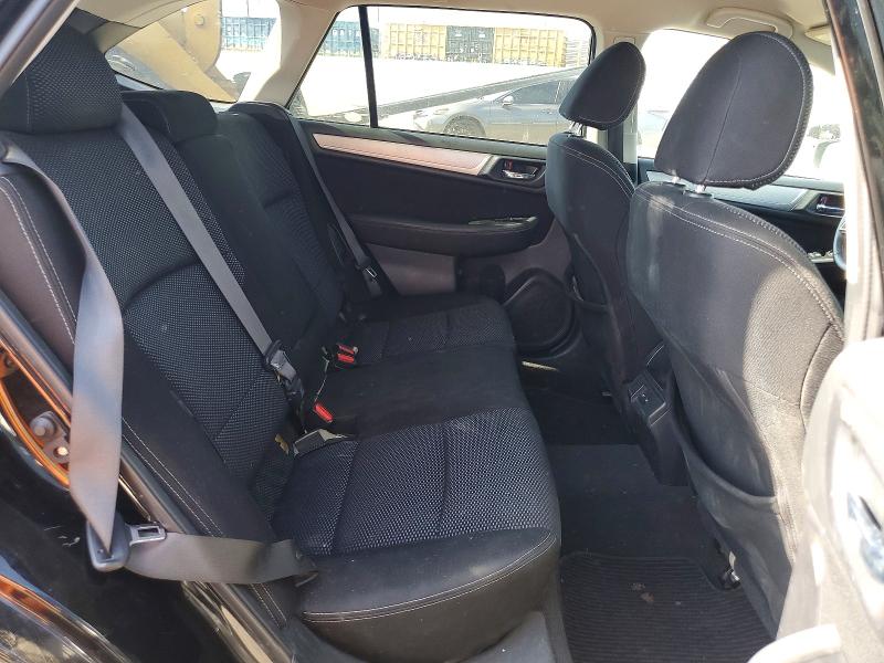60394126 :رقم المزاد ، 4S4BSACC3J3385502 vin ، 2018 Subaru Outback مزاد بيع