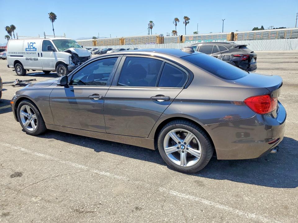 2012 Bmw 328 მანქანა იყიდება აუქციონზე, vin: WBA3A5G59CNP18238, აუქციონის ნომერი: 59608306