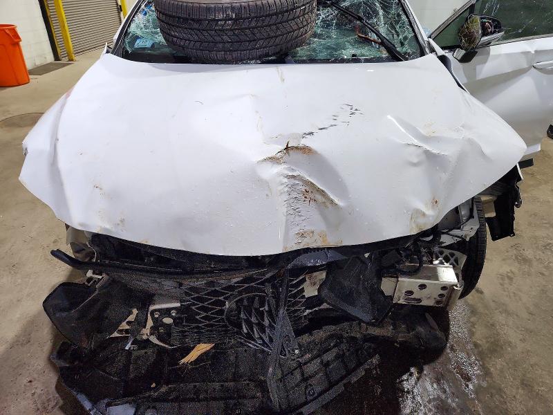 61372566 :رقم المزاد ، 2T2YZMDA9MC258687 vin ، 2021 Lexus Rx مزاد بيع