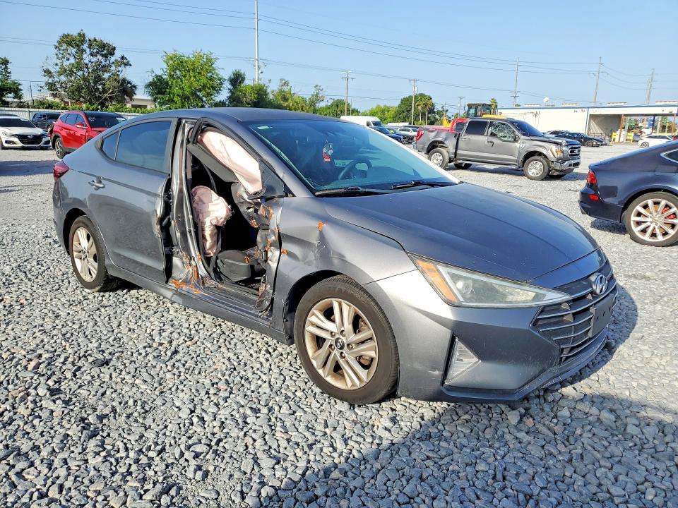 60692306 :رقم المزاد ، 5NPD84LF2LH508494 vin ، 2020 Hyundai Elantra مزاد بيع