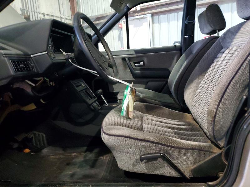 61774086 :رقم المزاد ، WVWGB0333HE138869 vin ، 1987 Volkswagen Quantum مزاد بيع