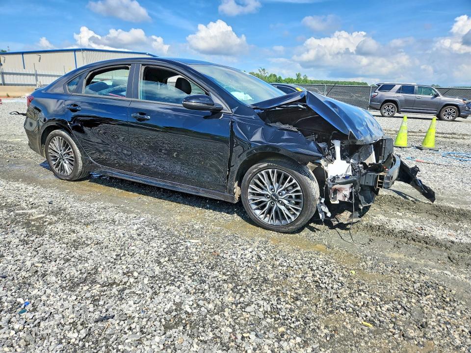 61046396 :رقم المزاد ، 3KPF54AD8PE582936 vin ، 2023 Kia Forte مزاد بيع